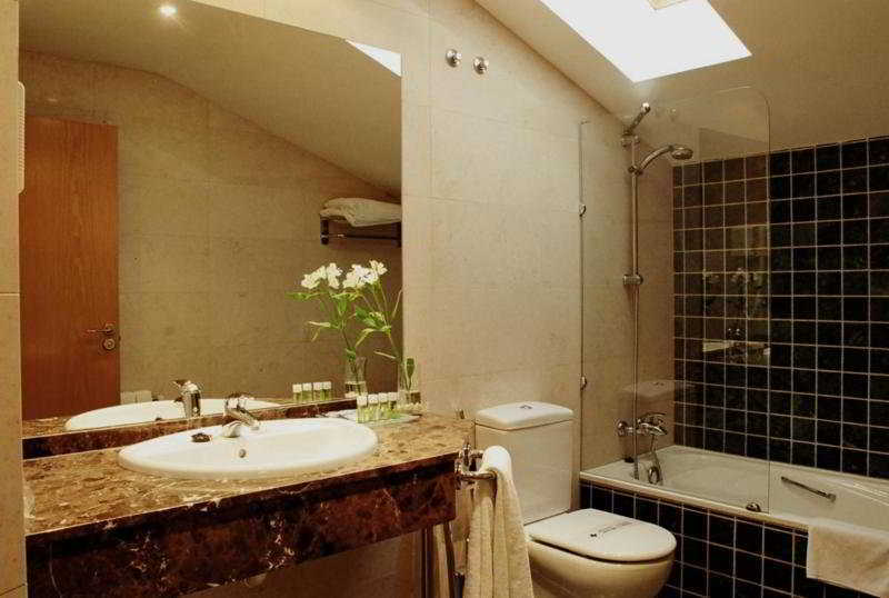 Hotel Torre De Sila Tordesillas Eksteriør bilde